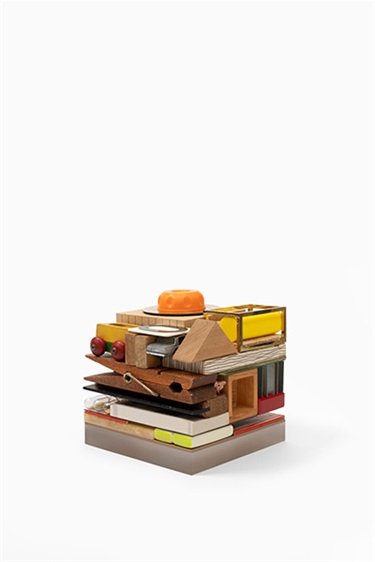 Dean Stewart, Construct, mixed media, 15 x 15 x 15 cm.