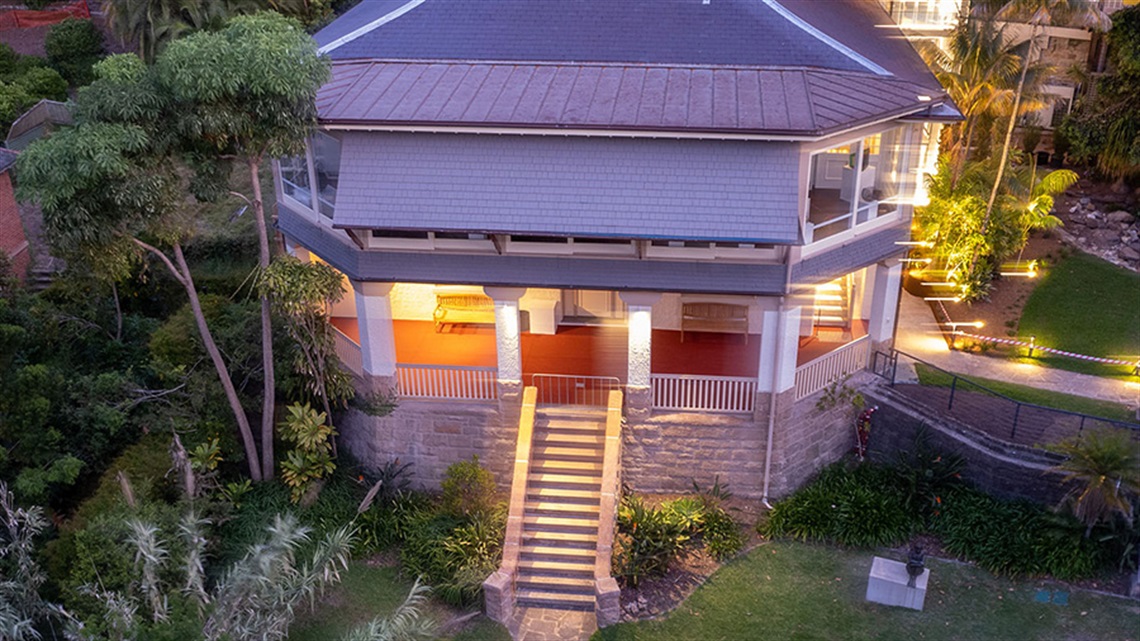 Woollahra Gallery at Redleaf as viewed from Blackburn Gardens in the evening