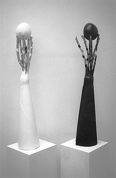 Mike Kitching, Orion x Orion y, fibreglass, sticks, 80 x 20 cm (x 2). Courtesy of Christine Abrahams Gallery.
