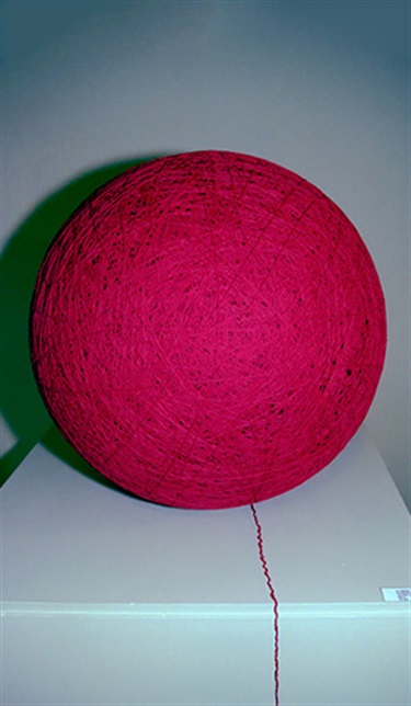 Tracey Clement, Ravelled/Unravelled (Circular History), recycled wool, 60 cm.