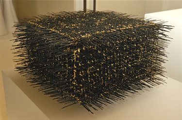 Jessica Mais Wright, Untitled 1, 2004, mild steel, brass solder, 40 x 40 x 30 cm.