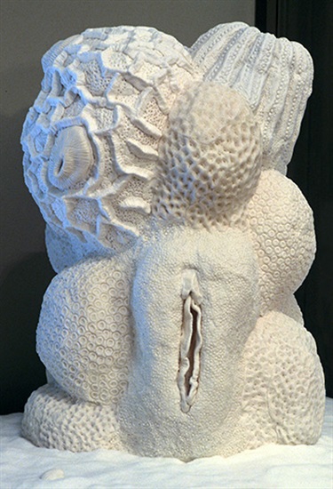 Ken Yonetani, Sweet Coral, icing sugar, vegetable gum, food colouring, styrofoam, 79 x 50 x 50 cm.