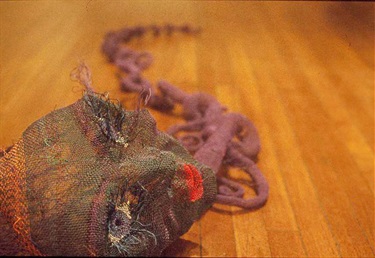 Jacqui Drinkall, Ectoplasmic, telecom wire, amethyst beads, 80 x 80 cm.