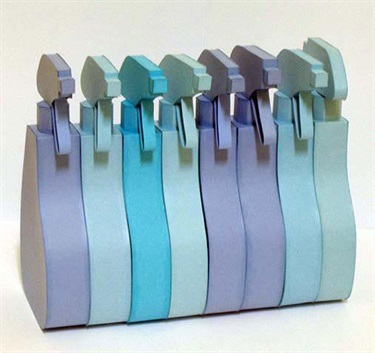 Carly Fischer, Point me in the Right Direction, paper, adhesives, 27 x 12 x 22 cm. Courtesy of Helen Gory Galerie.