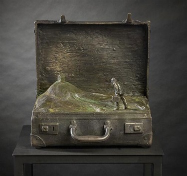 Jon Eiseman, Sleepwalker, bronze, 34 x 34 x 27 cm. Courtesy of Arthouse Gallery.