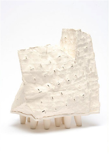 Susan Robey, Untitled (undercut) 2007, earthenware clay, 23 x 18 x 26 cm.