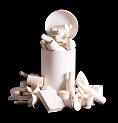 Leanne Cole, Domestic Bliss, ceramic, mixed media, 80 x 80 x 80 cm.