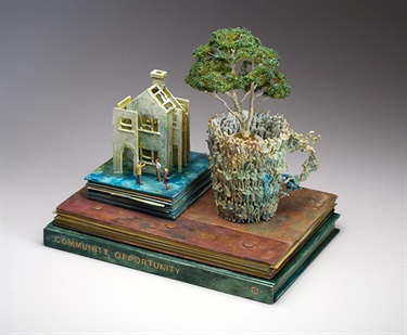 Kendall Murray, Community, Opportunity, mixed media assemblage, 21 x 23 x 15.5 cm. Courtesy of Arthouse Gallery.