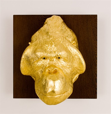 Lisa Roet, Golden Ape, 24 karat gold leaf, polyurethane, Indian opal, Jelutong veneer, 50 x 30 x 40 cm. Courtesy of Karen Woodbury Gallery.