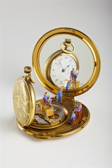 Kendal Murray, Time Rhyme, Mime, mixed media assemblage, 8.5 x 8 x 9 cm. Courtesy of Arthouse Gallery.