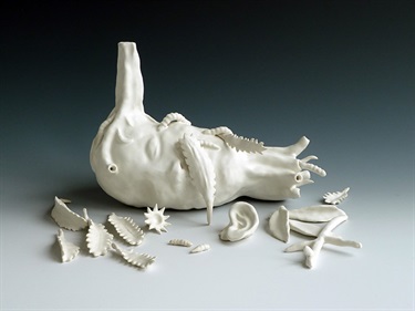 Lynda Draper, Aftermath, porcelain, multiple glaze firings, 20 x 45 x 35 cm. Courtesy of Stella Downer Fine Art.