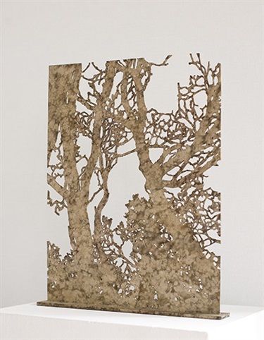 Paul Davies, Bridges, bronze, 42 x 21 x 2 cm. Courtesy of Tim Olsen Gallery.