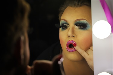 Duke Wieland, It's all in the make-up, Yr 12, Waverley College
